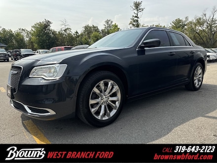 2018 Chrysler 300 Touring Sedan