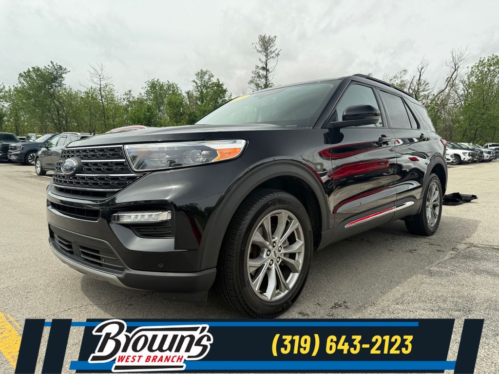 2024 Ford Explorer XLT 4WD's photo