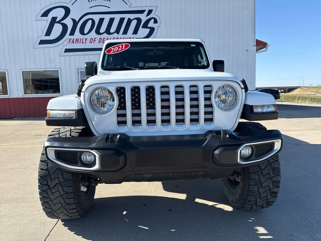 Used 2021 Jeep Gladiator Overland Truck