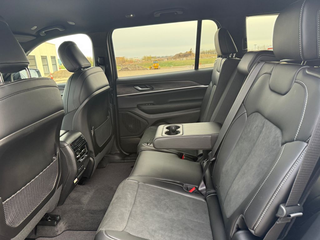 2026 Jeep Grand Cherokee L Laredo - Photo 16