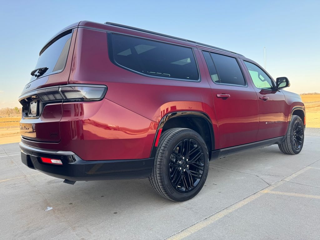 New 2026 Jeep Grand Wagoneer Limited Reserve Sport Utility