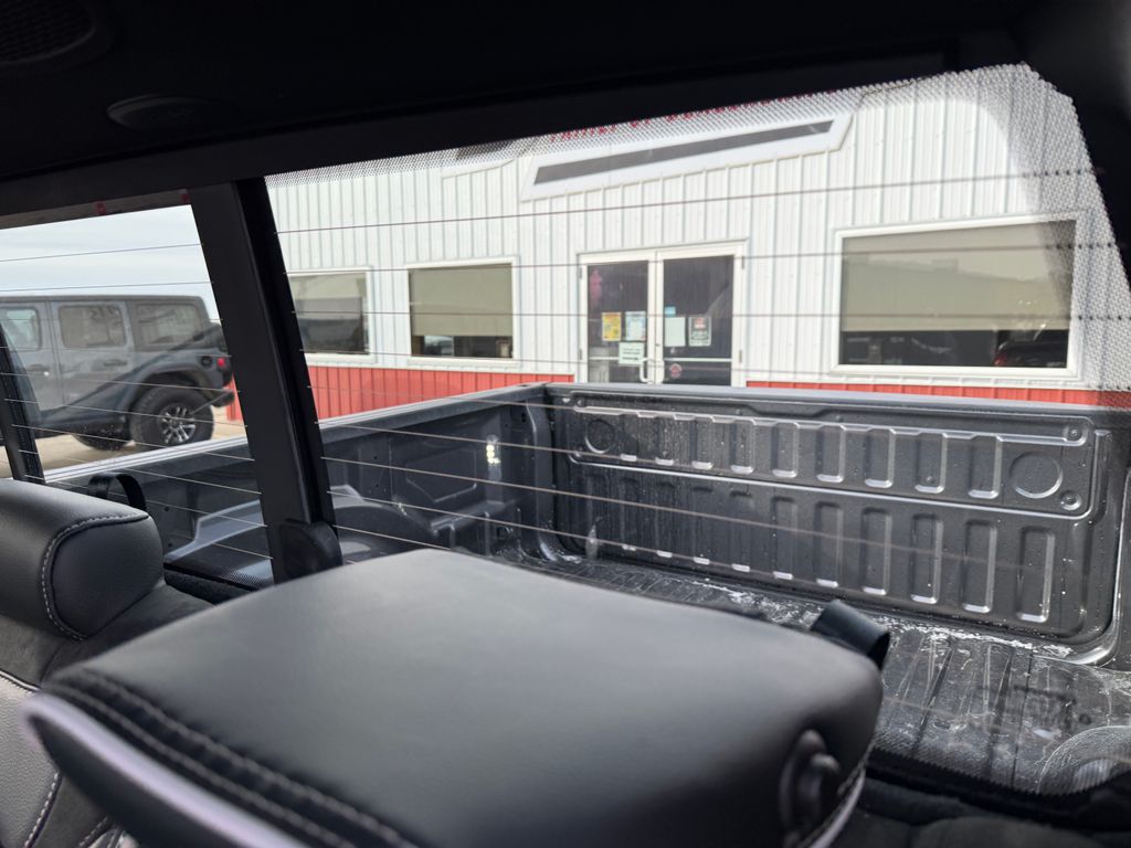 2026 RAM 1500 Laramie - Photo 13