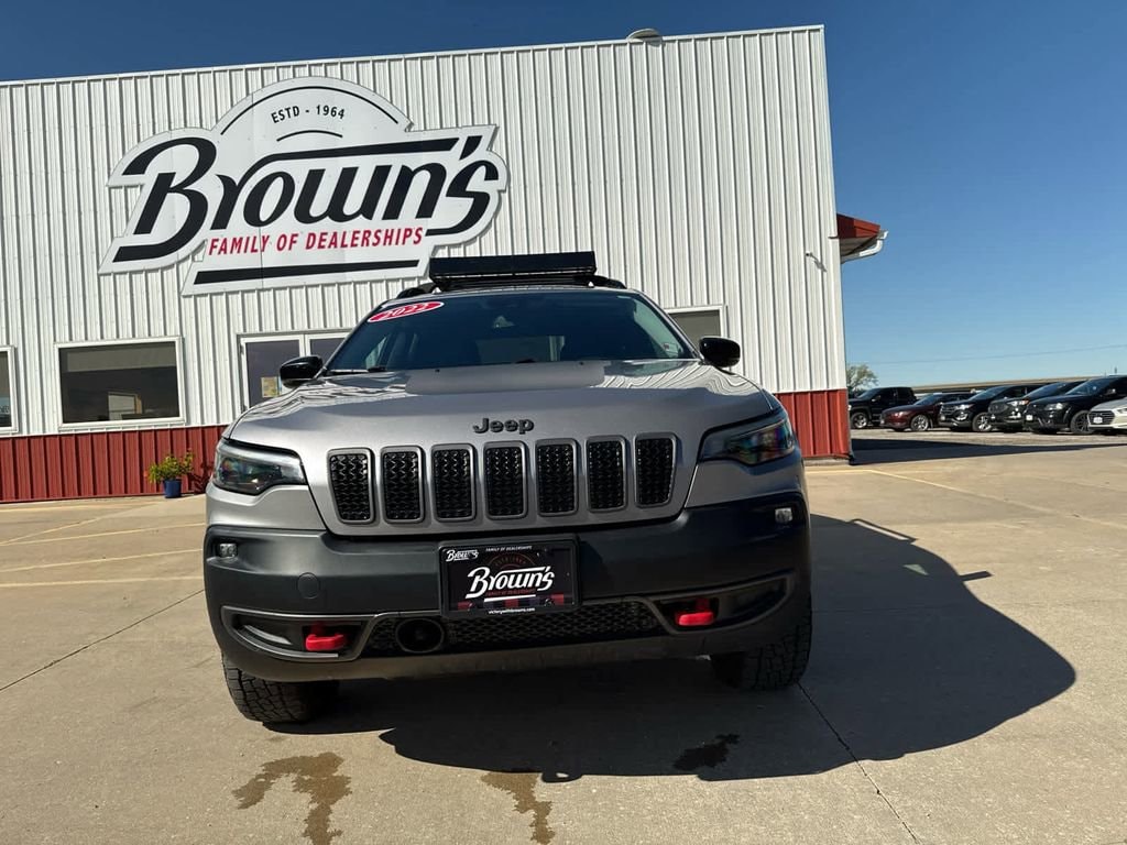 Used 2022 Jeep Cherokee Trailhawk SUV