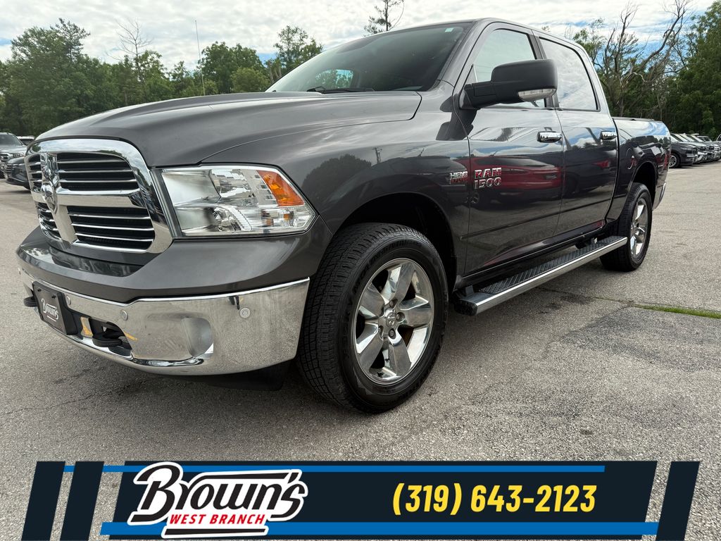 2016 RAM 1500 Big Horn 4x4 Crew Cab 5'7's photo