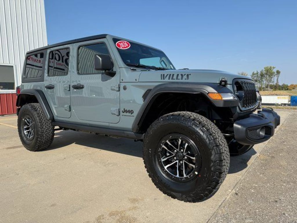 New 2026 Jeep Wrangler 4-DOOR WILLYS Sport Utility