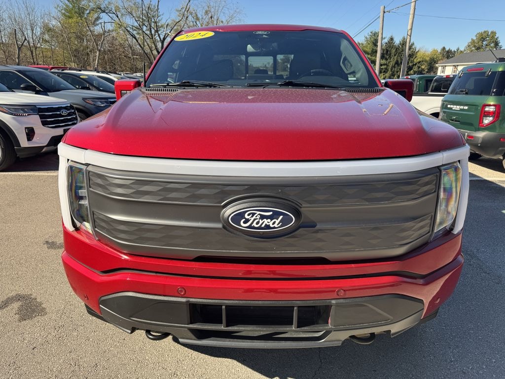 Used 2024 Ford F-150 Lightning Lariat Truck
