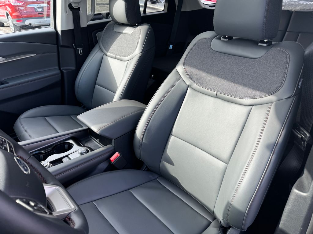 2026 Ford Explorer Active - Photo 21
