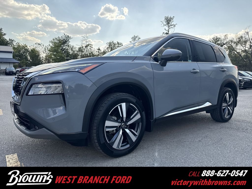 2021 Nissan Rogue SL's photo