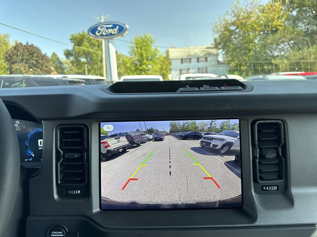 2025 Ford Bronco 4-Door Base - Photo 27