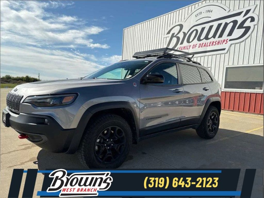 Used 2022 Jeep Cherokee Trailhawk SUV