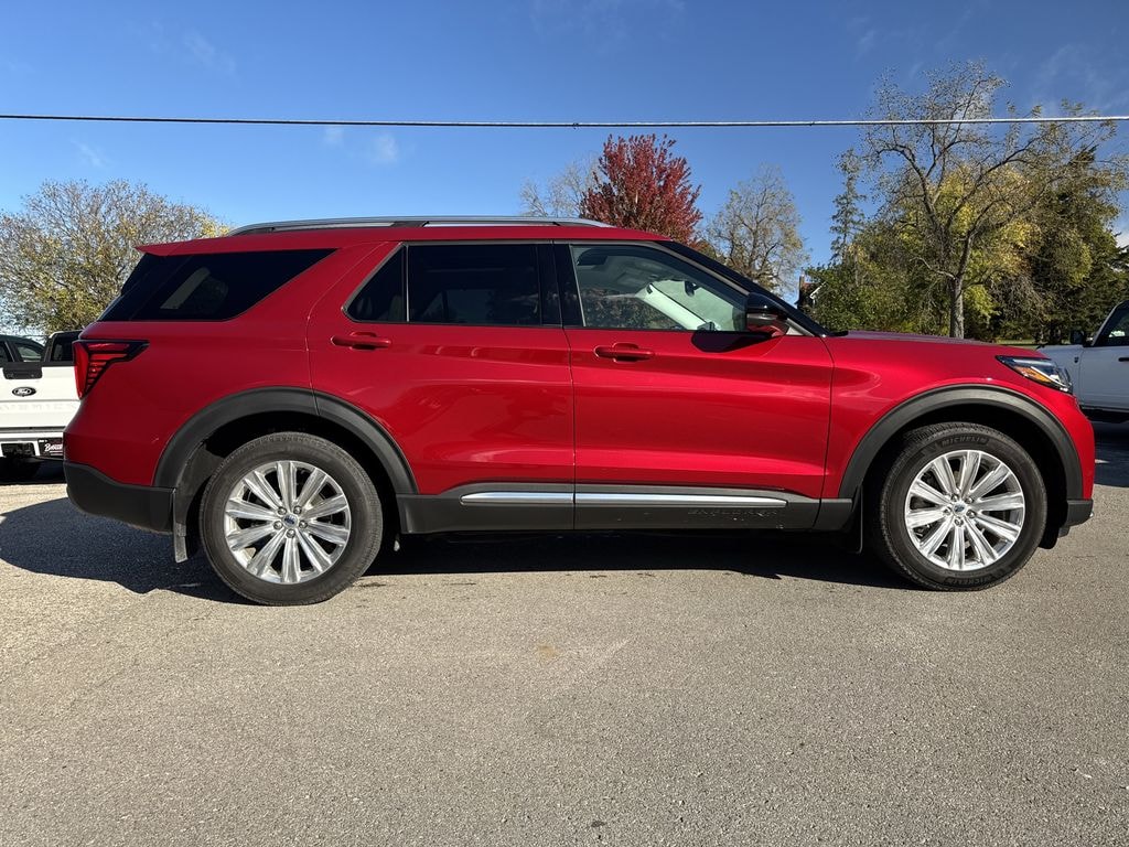 Used 2025 Ford Explorer Platinum SUV