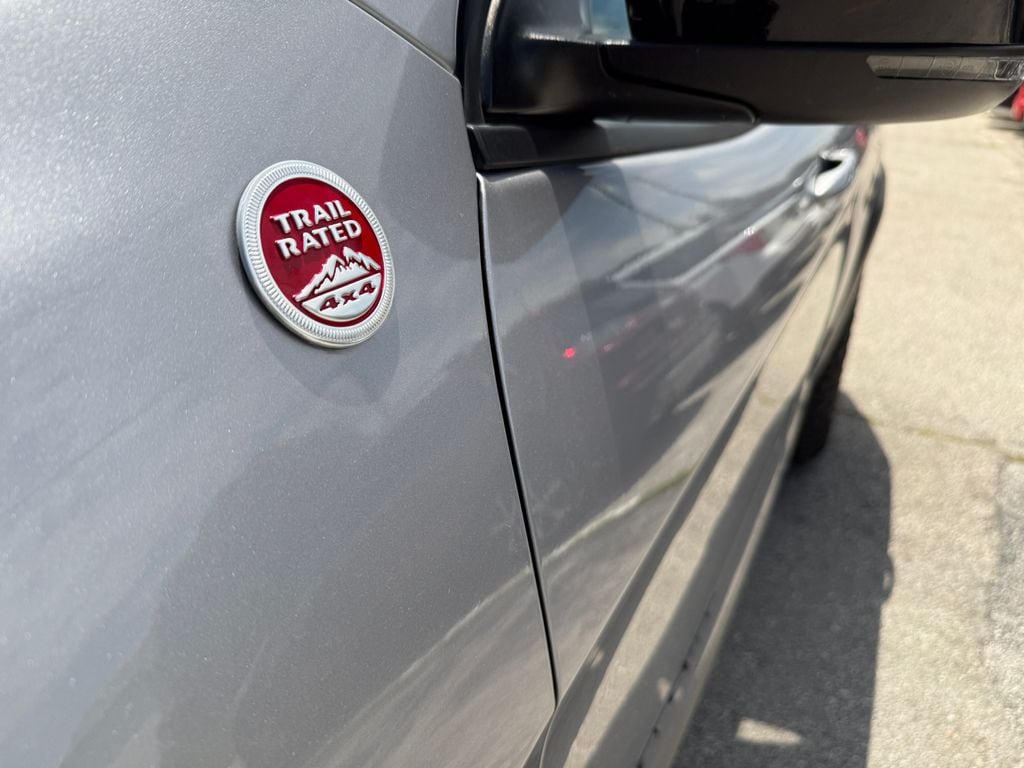 2022 Jeep Cherokee Trailhawk - Photo 14