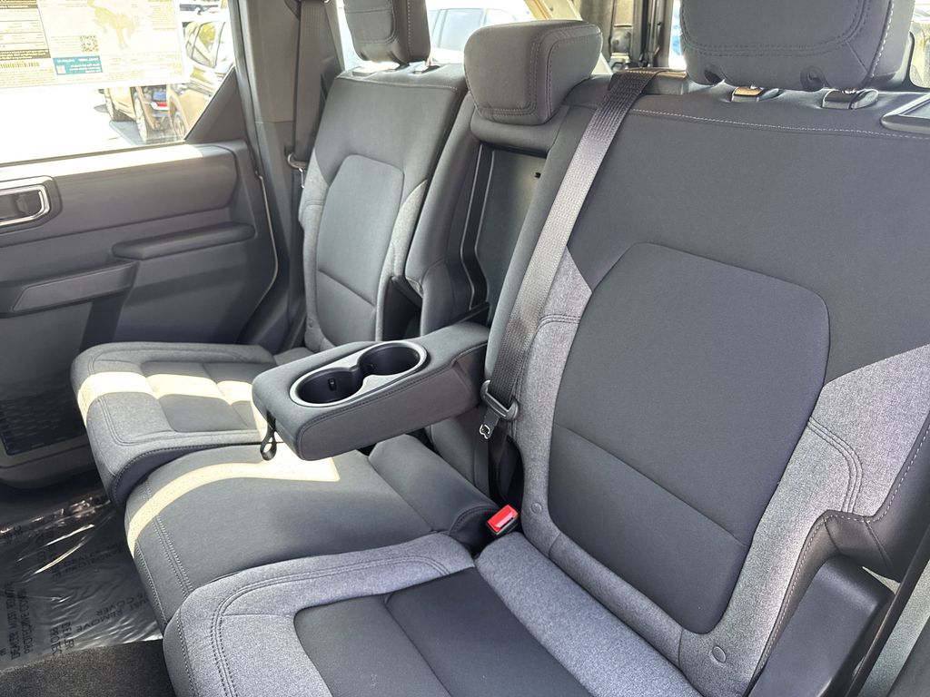 2025 Ford Bronco 4-Door Base - Photo 36