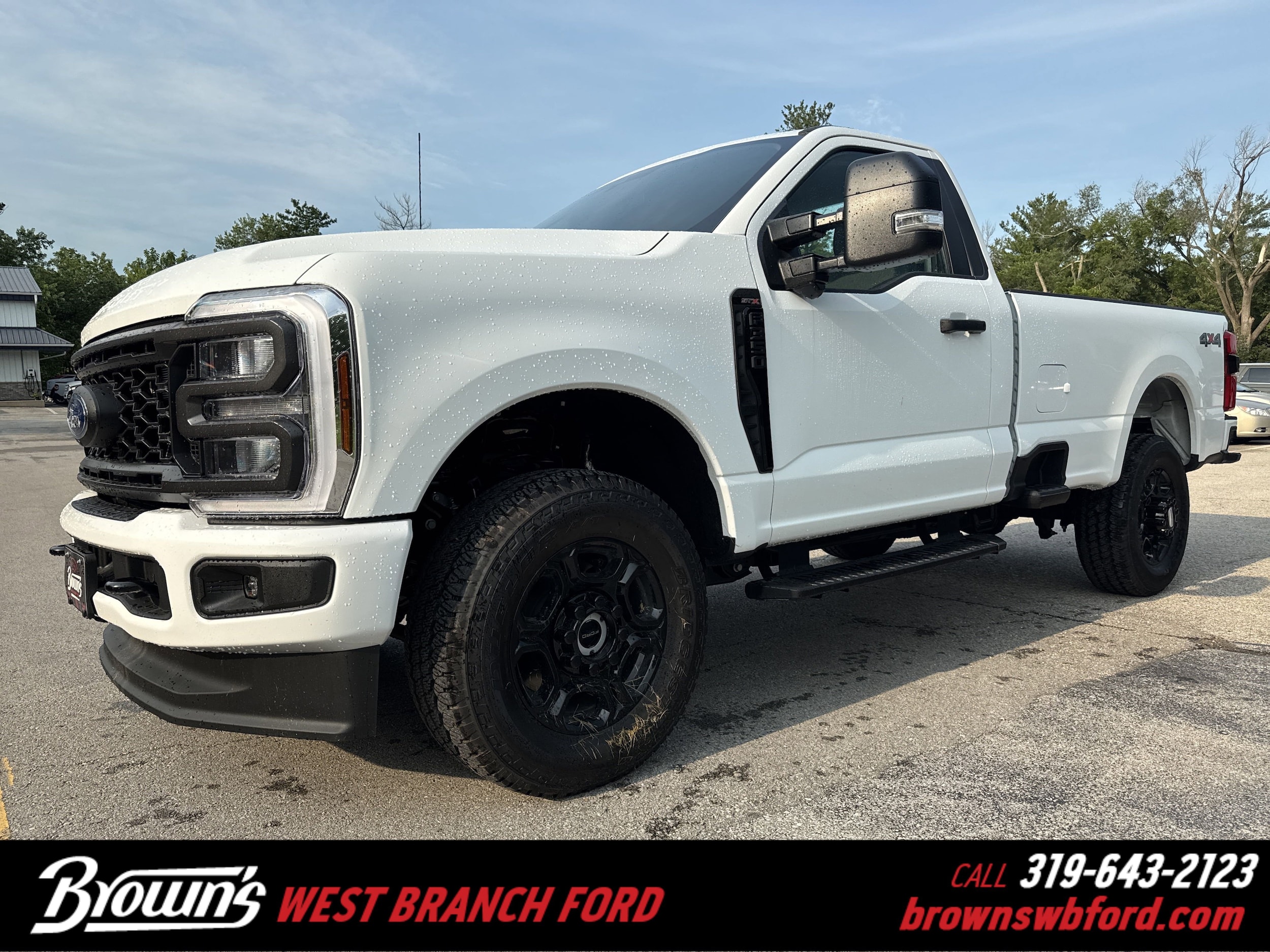 2025 Ford F-350 Super Duty XL's photo