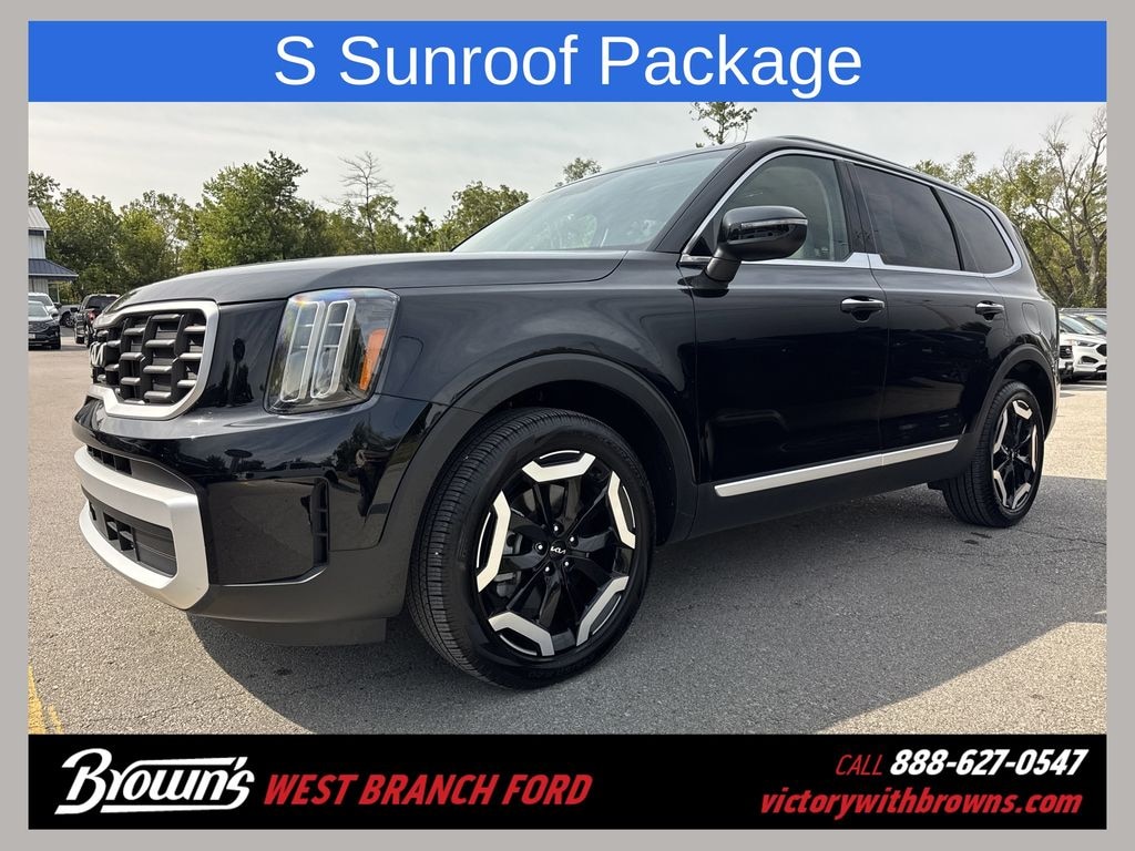 Used 2024 Kia Telluride S SUV