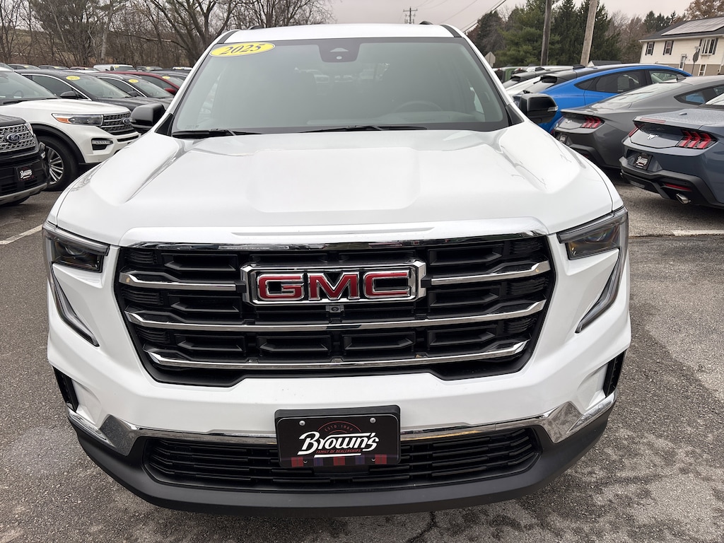 Used 2025 GMC Acadia AWD Elevation AWD Elevation
