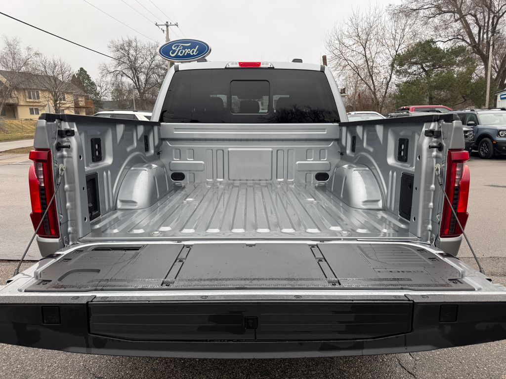 2026 Ford F-150 XLT - Photo 10