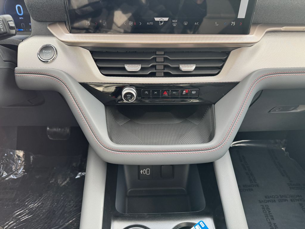 2026 Ford Explorer Active - Photo 30