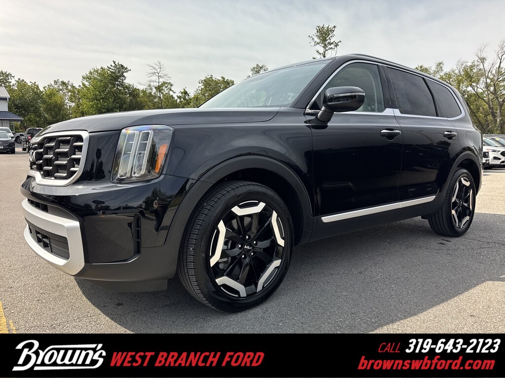 Used 2024 Kia Telluride S S AWD