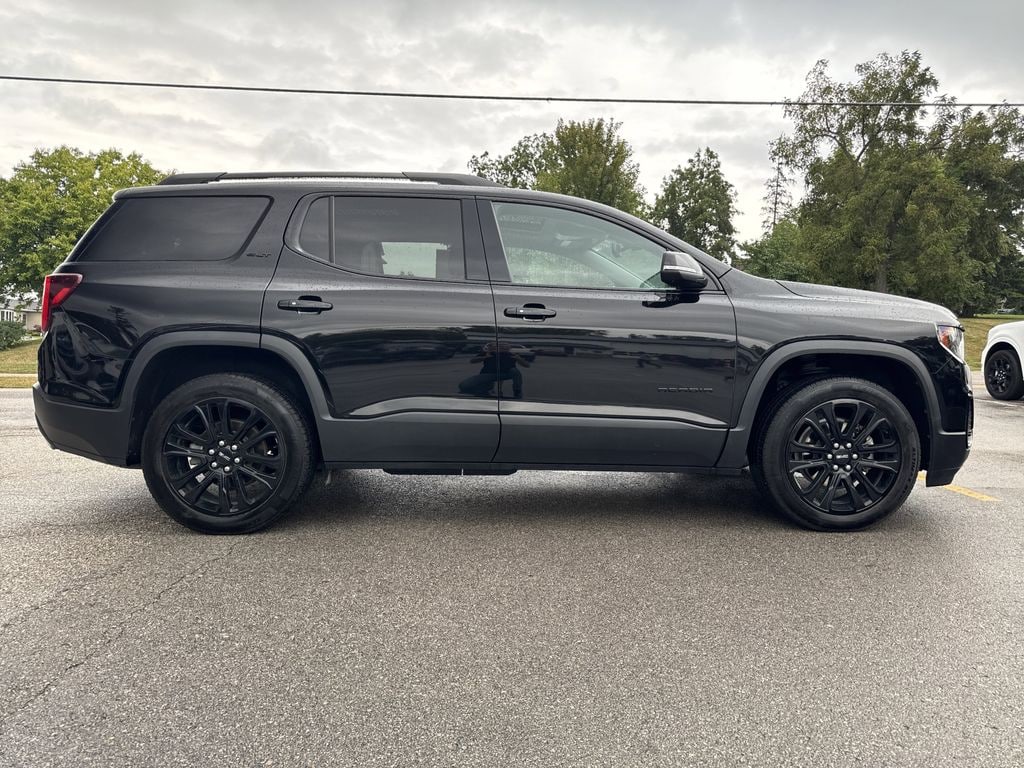 Used 2022 GMC Acadia SLT SUV