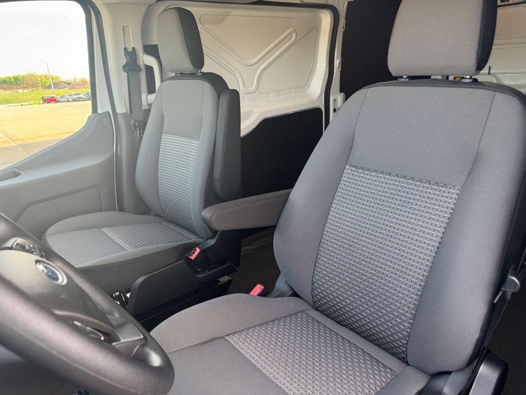 2025 Ford Transit Van Base - Photo 17