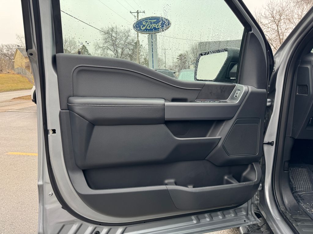 2026 Ford F-150 XLT - Photo 20