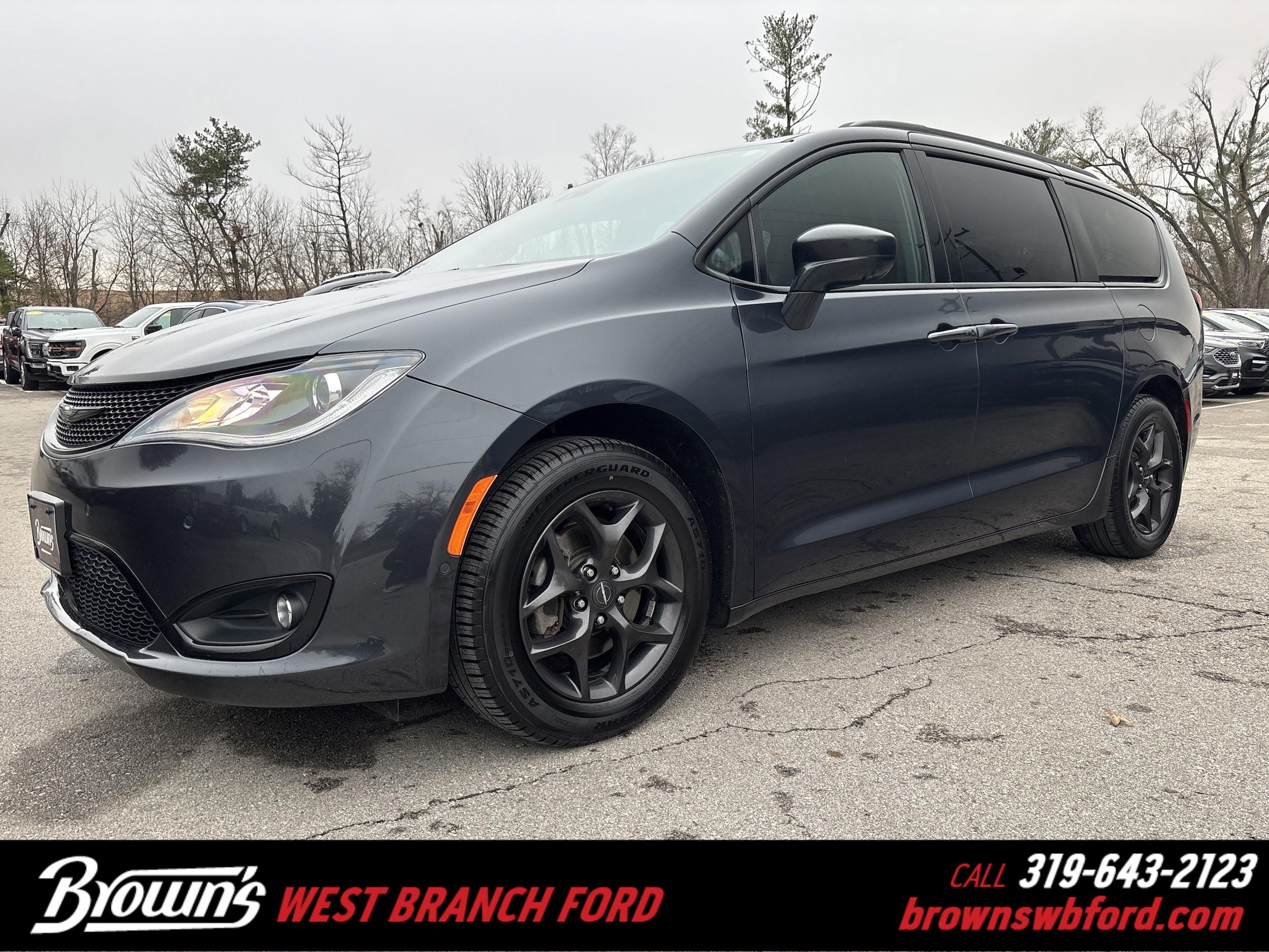 2020 Chrysler Pacifica Touring L FWD 