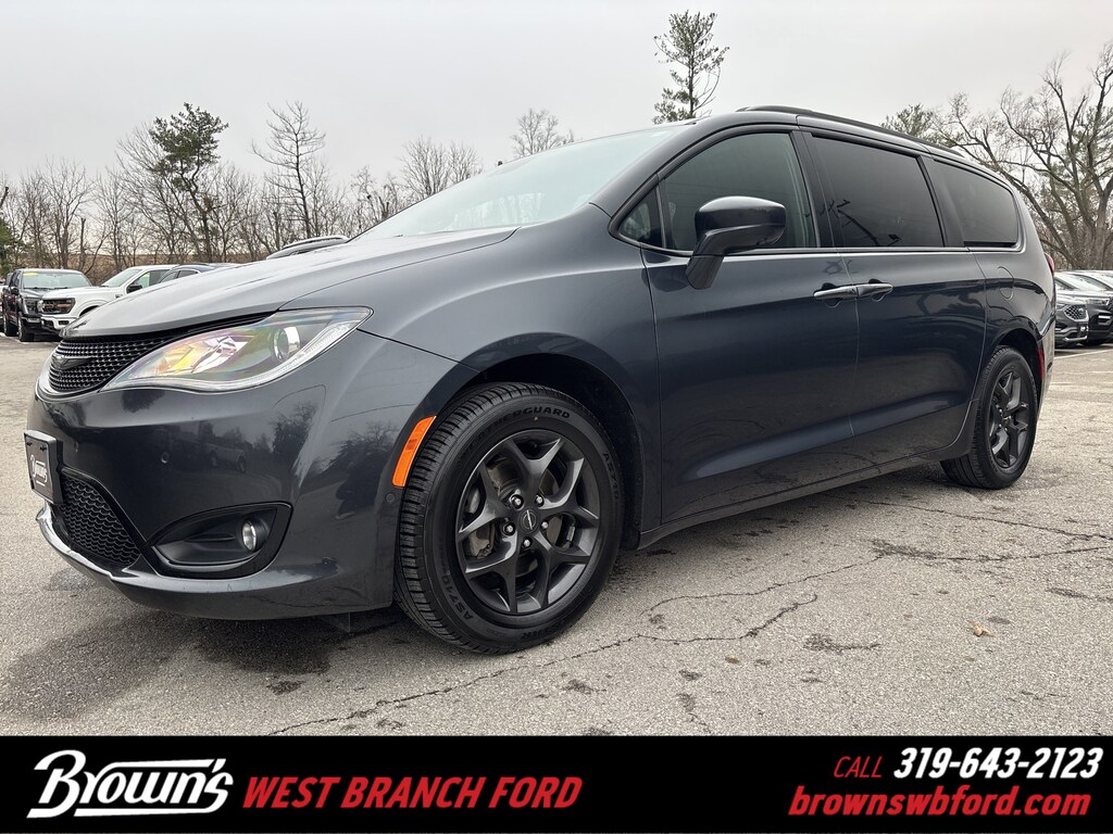 Used 2020 Chrysler Pacifica Touring L Touring L FWD