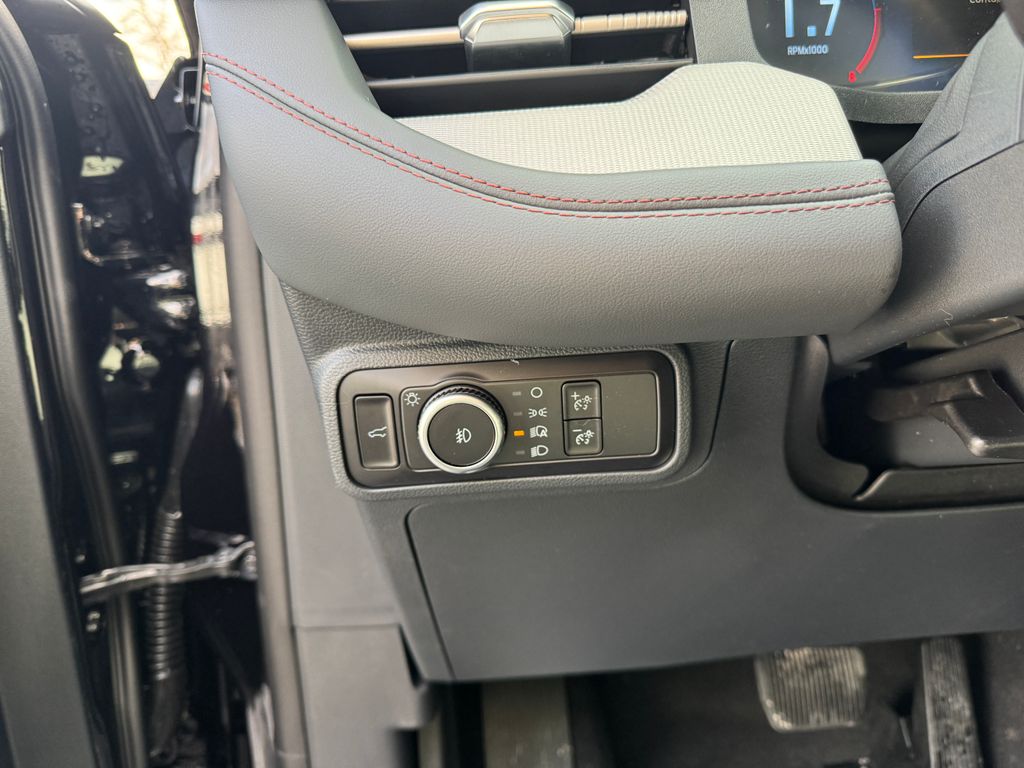 2026 Ford Explorer Active - Photo 18