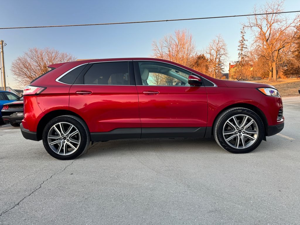Used 2024 Ford Edge Titanium SUV