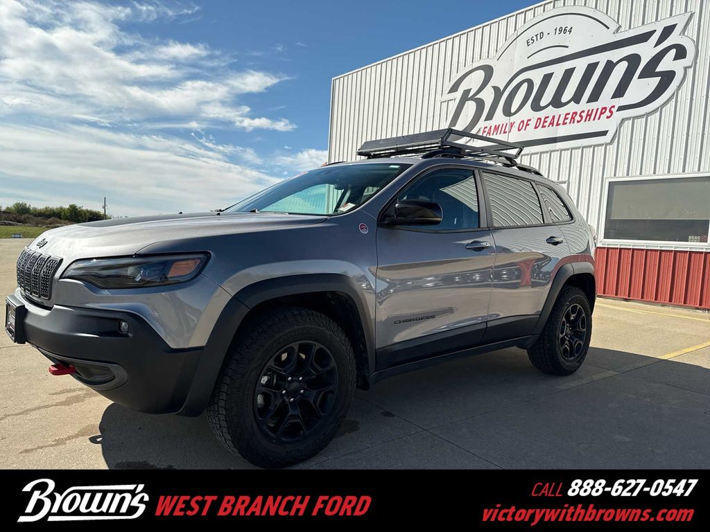 2022 Jeep Cherokee Trailhawk's photo