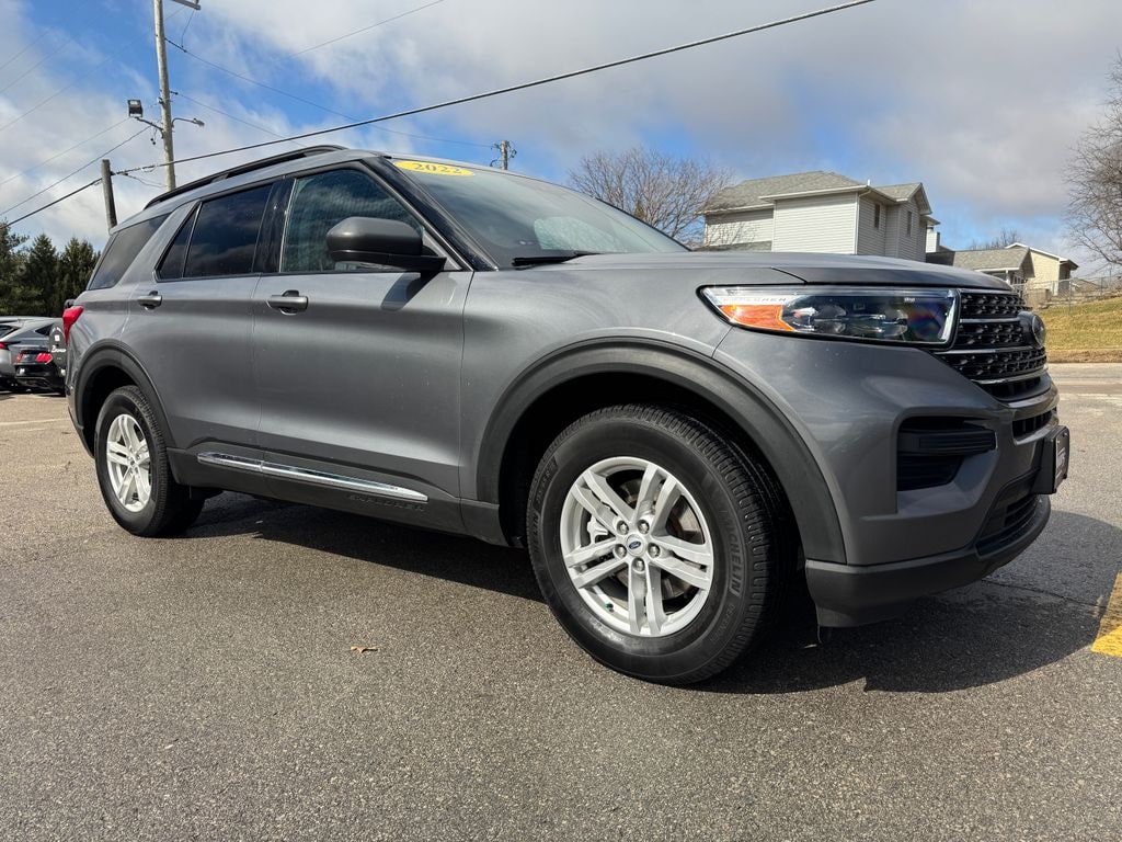 Used 2022 Ford Explorer XLT SUV