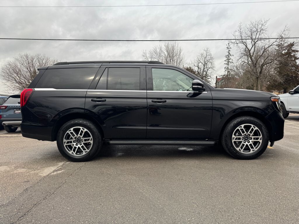 Used 2025 Ford Expedition Active SUV