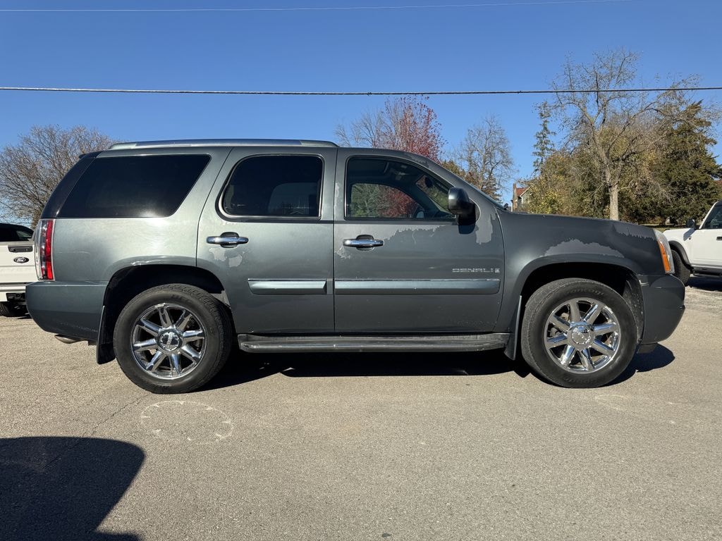 Used 2007 GMC Yukon Denali SUV