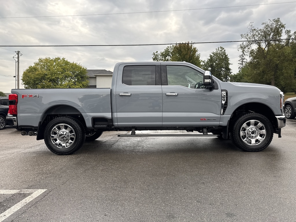 New 2026 Ford Super Duty F-350 SRW LARIAT