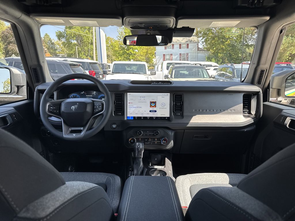 2025 Ford Bronco 4-Door Base - Photo 21