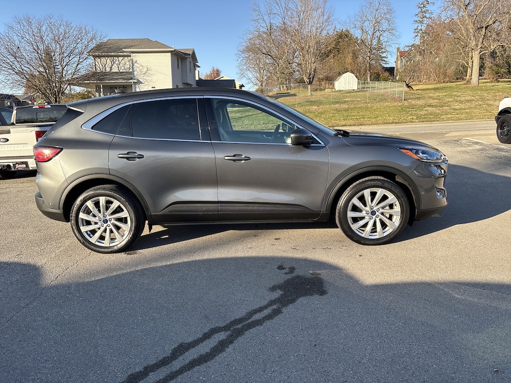 Used 2022 Ford Escape Titanium Titanium AWD