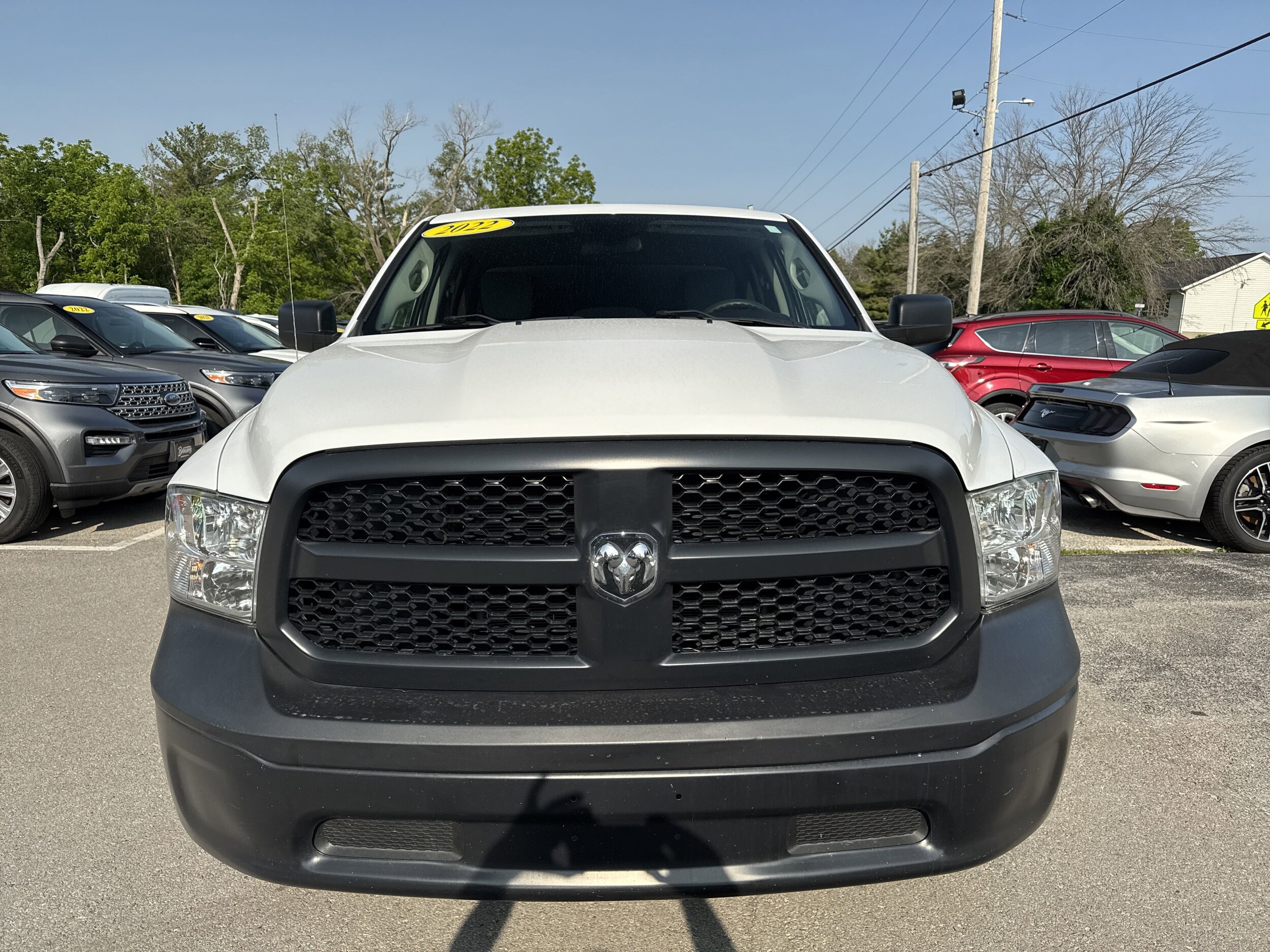 2022 Ram 1500 Classic Tradesman photo 2