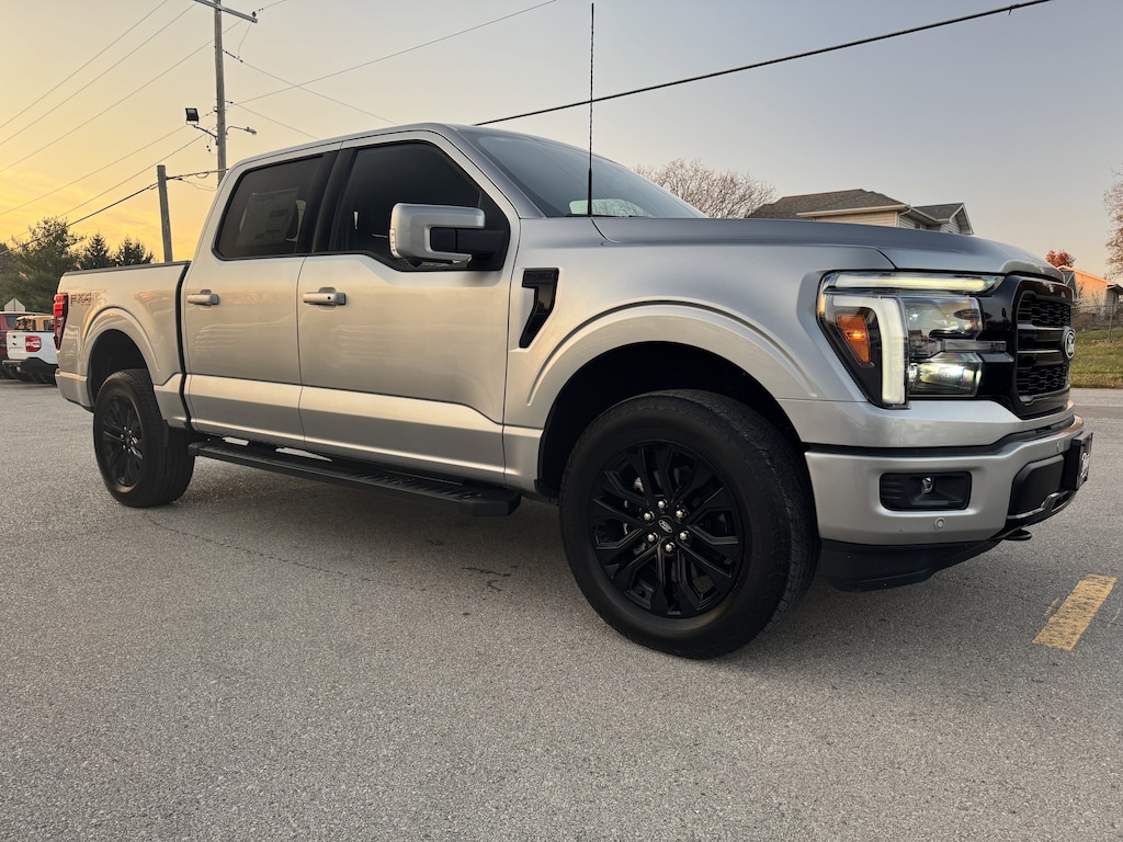 New 2025 Ford F-150 LARIAT