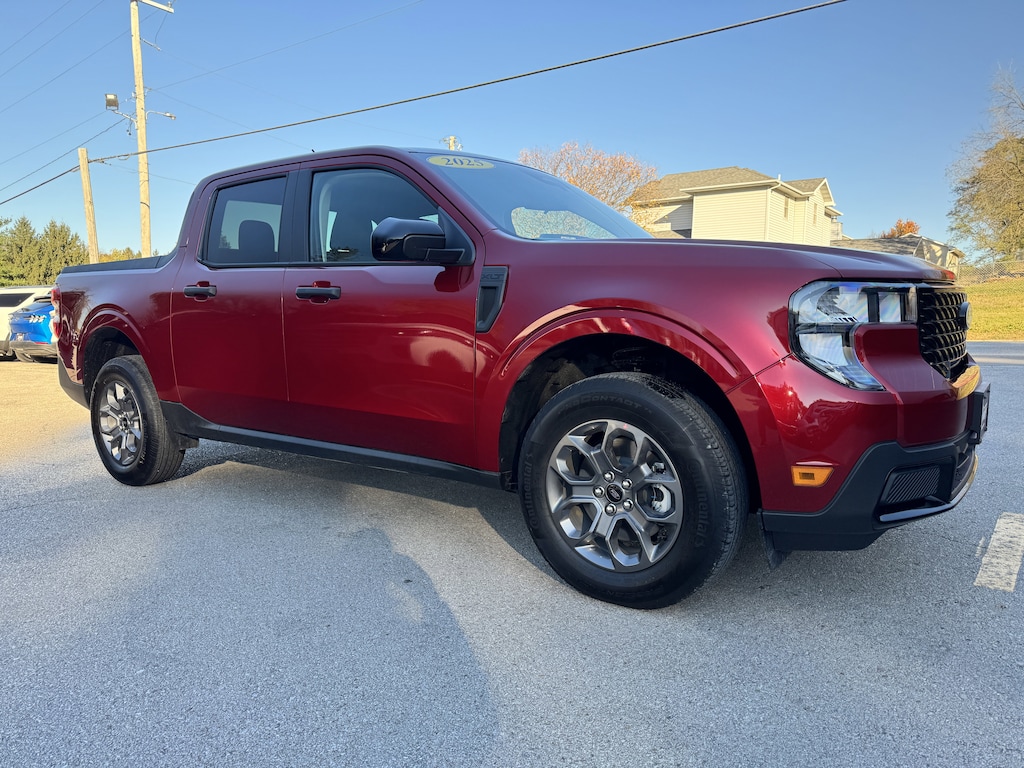 Used 2025 Ford Maverick XLT XLT AWD SuperCrew