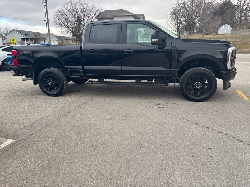 New 2026 Ford F-350SD Lariat Truck