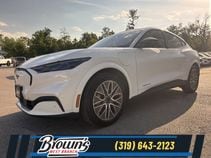 2025 Ford Mustang Mach-E SUV 