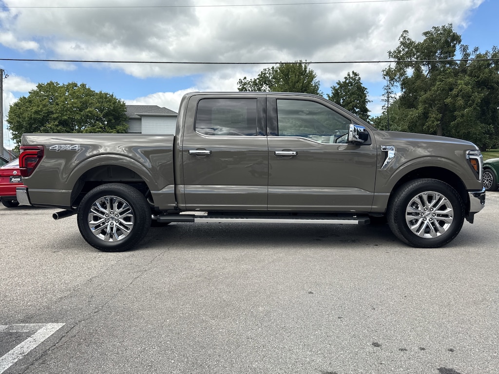 New 2025 Ford F-150 LARIAT LARIAT 4WD SuperCrew 5.5 Box
