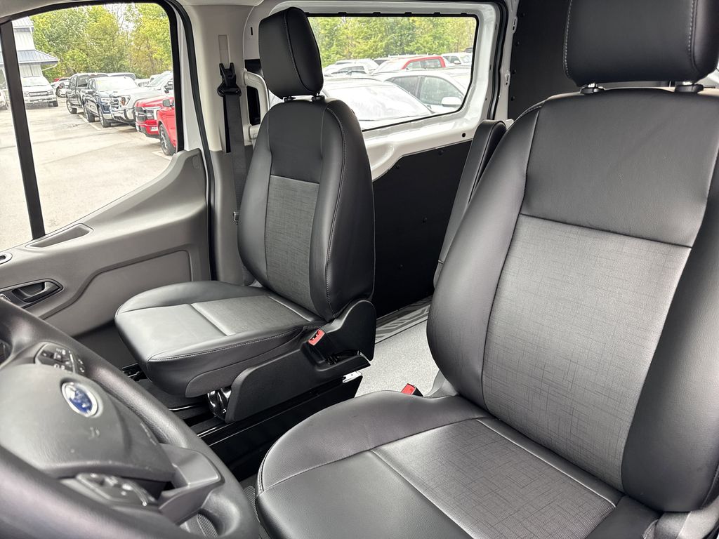 2025 Ford Transit Van Base - Photo 16