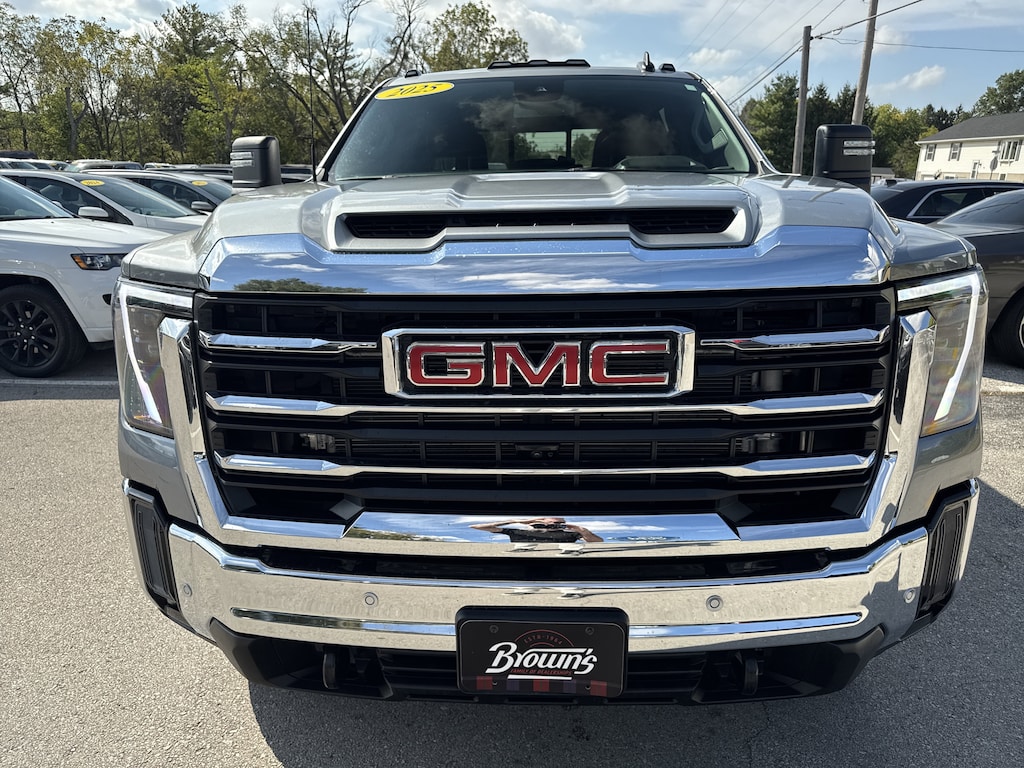 Used 2025 GMC Sierra 2500HD SLE 4WD Crew Cab 159 SLE