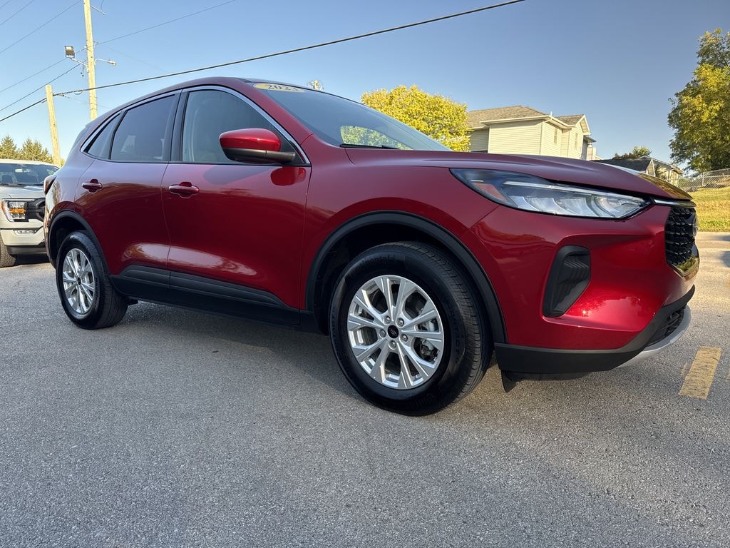 Used 2023 Ford Escape Active SUV