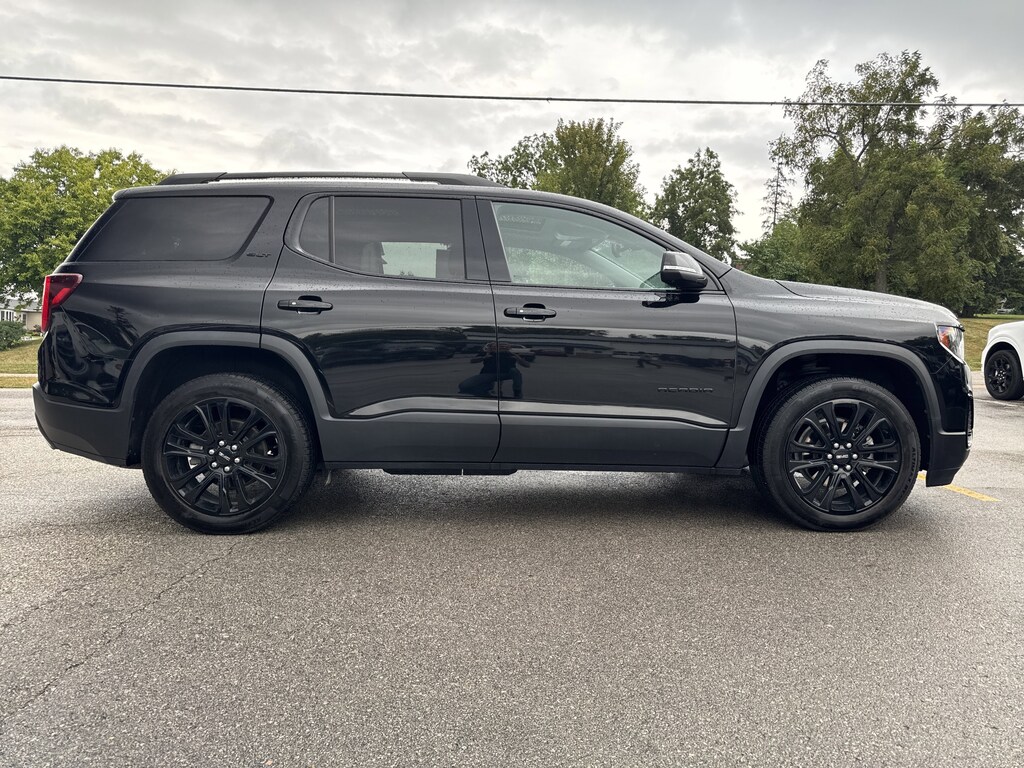 Used 2022 GMC Acadia SLT AWD SLT
