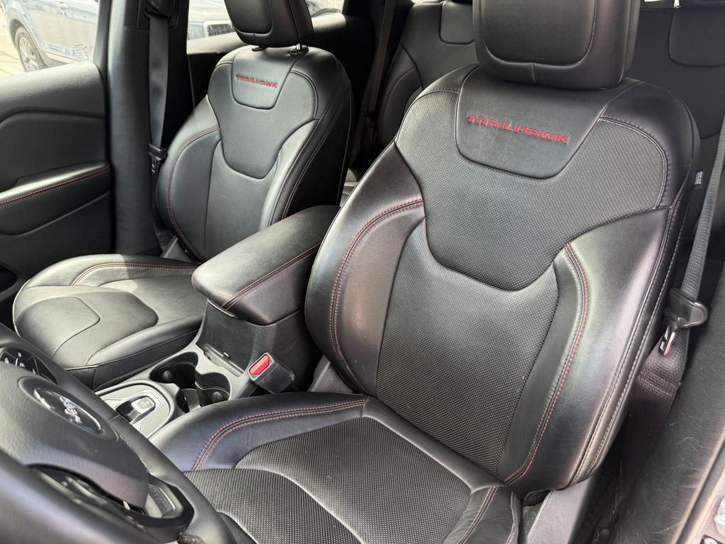 2022 Jeep Cherokee Trailhawk - Photo 21