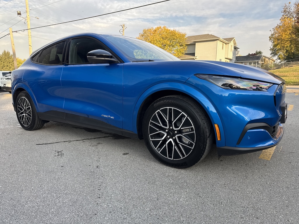 New 2025 Ford Mustang Mach-E Premium Premium AWD