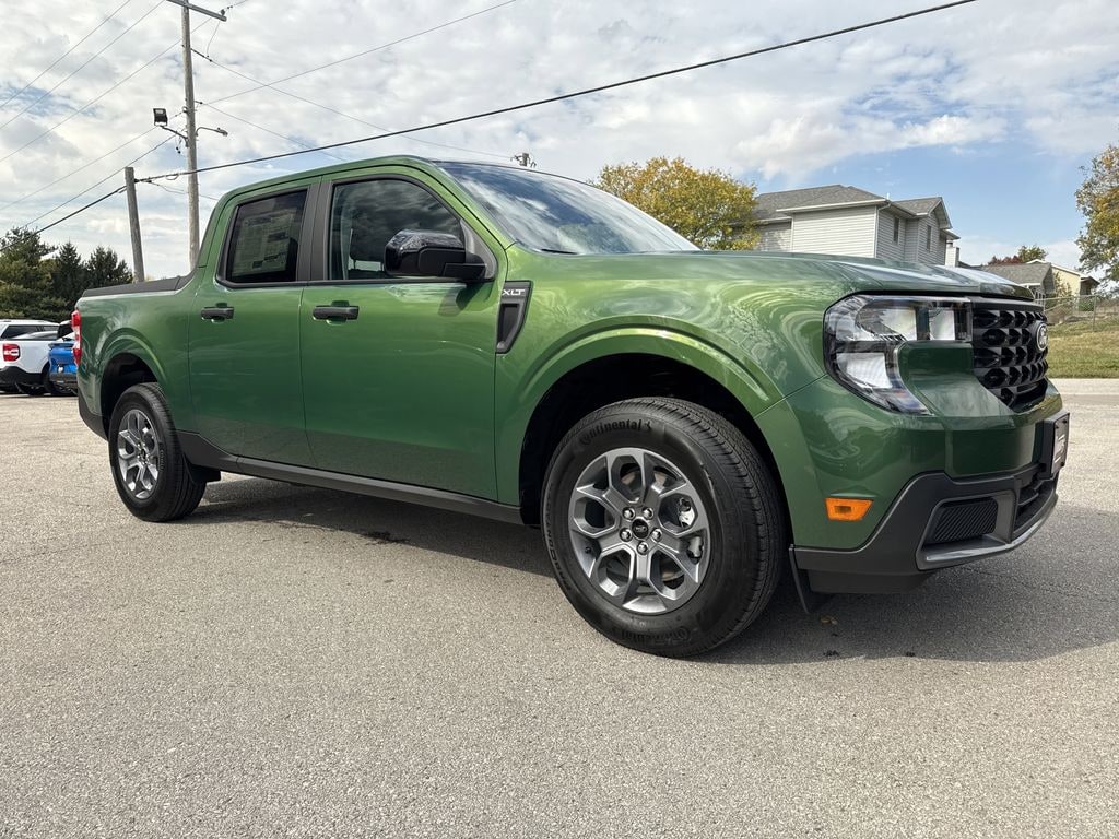 New 2025 Ford Maverick XLT Truck
